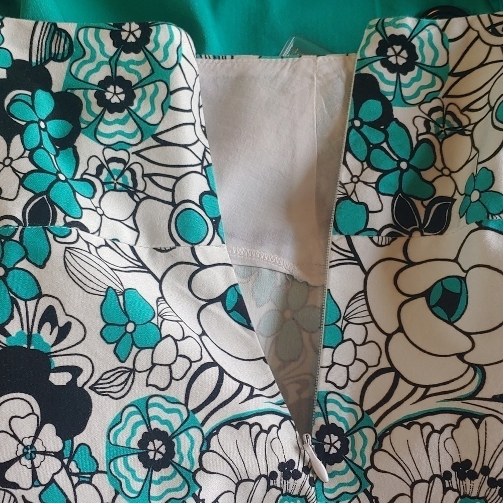 Studio One Teal White Black Floral Full Skirt w/ Side Zipper Sze 12 - Picture 5 of 7